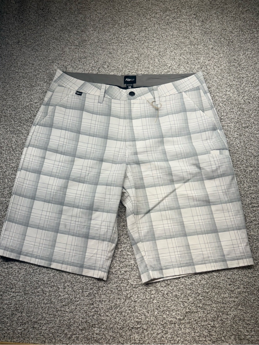 Men's Fox Racing White Gray Plaid Standard Essex Chino Cotton Poly Shorts Sz 36
